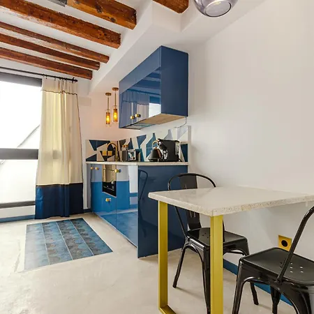 Luxurious Studio In Historic Center Of Alicante Exterior photo
