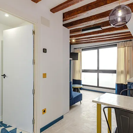 Luxurious Studio In Historic Center Of Alicante Exterior photo